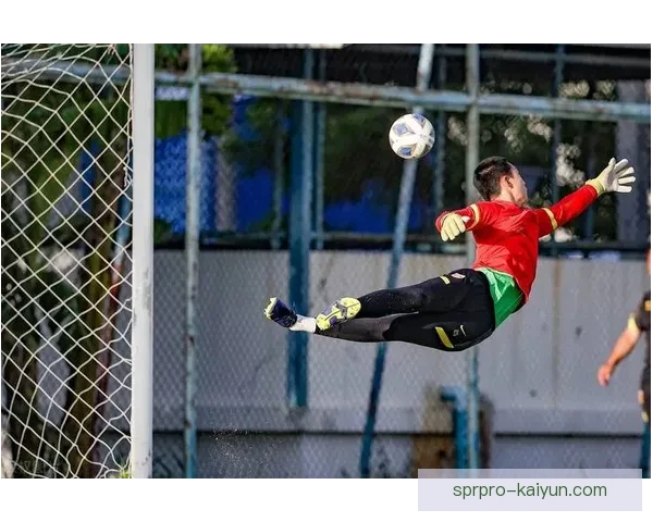 足球冬训安排出炉：球队全力备战新赛季，表现值得关注