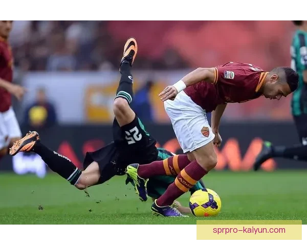 日本队富安健洋铁卫状态回暖，逐渐恢复竞争力